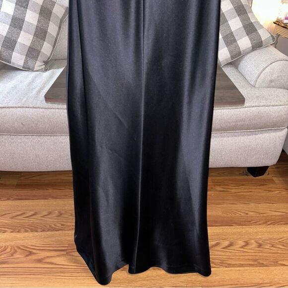 Laundry by Shelli Segal Black Sleek Halter Gown Size 8 90s Y2K Retro Classic - Picture 9 of 14